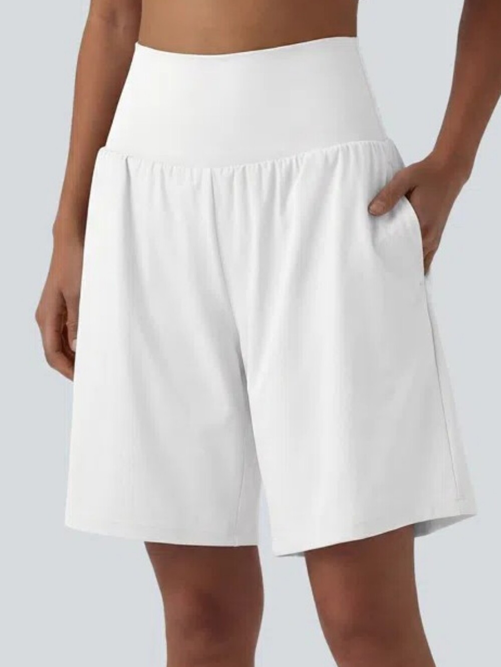HALARA White High Waist Cool 9" Inseam Yoga Short Sz S